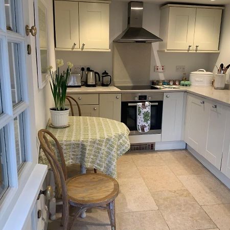 Masons Cottage, An Idyllic Retreat In An Area Of Outstanding Beauty, Close To Blenheim Palace, Oxford & The Cotswolds Stonesfield 외부 사진