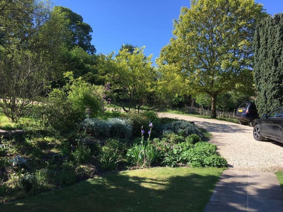 Masons Cottage, An Idyllic Retreat In An Area Of Outstanding Beauty, Close To Blenheim Palace, Oxford & The Cotswolds Stonesfield 외부 사진